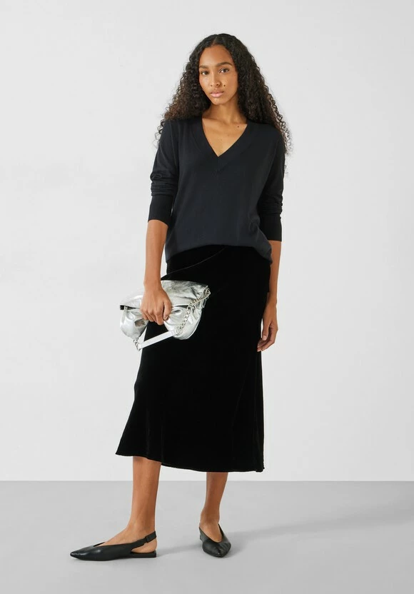 Simone Velvet Skirt 3 Simone Velvet Skirt