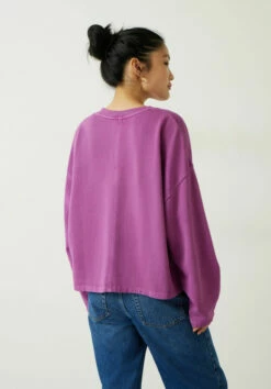 Amara Seam Detail Sweatshirt -TrendyLuxe Store 009138 1261 03