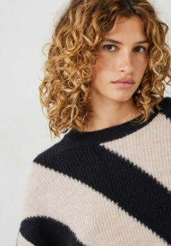 Georgie Diagonal Stripe Wool Blend Jumper -TrendyLuxe Store 009236 0456 04