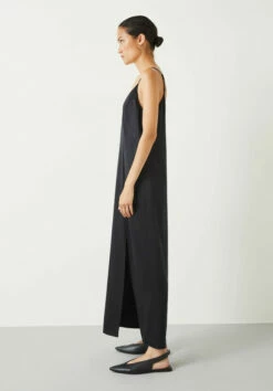 Aria Split Midi Dress -TrendyLuxe Store 009402 0456 04