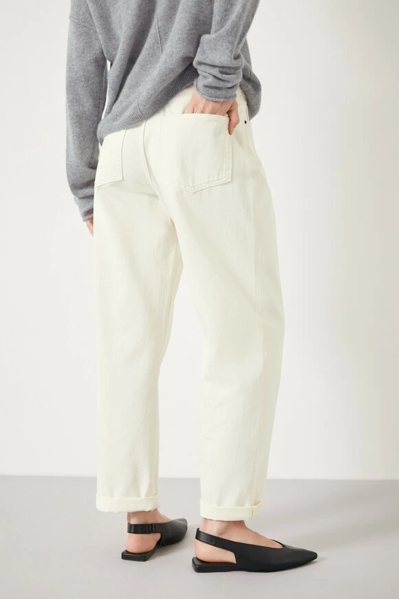 Relaxed Boyfriend Jeans 6 Relaxed Boyfriend Jeans - Image 4