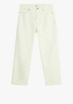 Boyfriend Jeans -TrendyLuxe Store 009444 0217 07