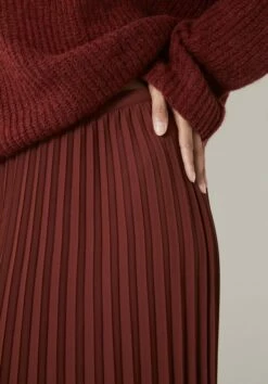 Neah Pleated Midi Skirt -TrendyLuxe Store 009513 0682 04