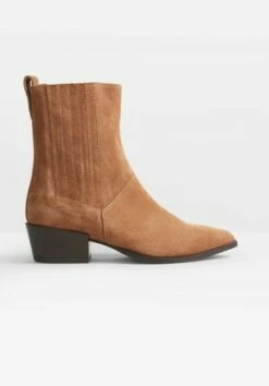 Neesha Leather Square Toe Loafers 24 Neesha Leather Square Toe Loafers -TrendyLuxe Store 009552 2794 07