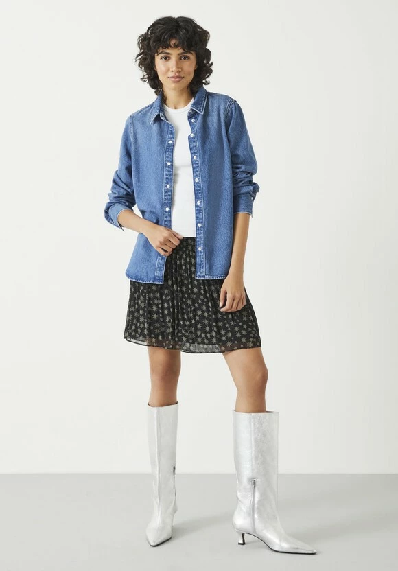 Danica Fitted Denim Shirt 4 Danica Fitted Denim Shirt - Image 2