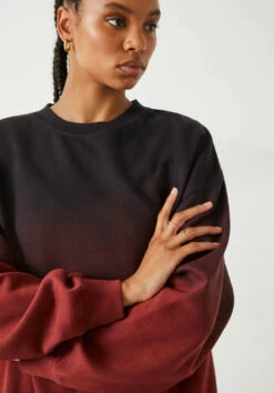 Ombre Oversized Sweatshirt -TrendyLuxe Store 009699 0463 04