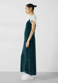 Leila Split Velvet Midi Dress 19 Leila Split Velvet Midi Dress -TrendyLuxe Store 009751 0152 04