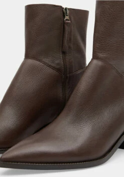 Taylah Leather Ankle Boot -TrendyLuxe Store 009865 2808 03