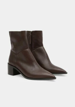 Taylah Leather Ankle Boot -TrendyLuxe Store 009865 2808 04