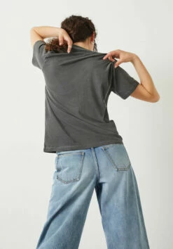 Vamos Crew Neck T-Shirt 13 Vamos Crew Neck T-Shirt -TrendyLuxe Store 009878 4277 03