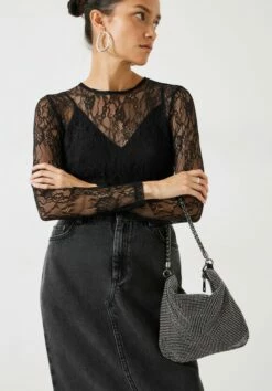 Alma Gem Mesh Bag -TrendyLuxe Store 010034 0456 02
