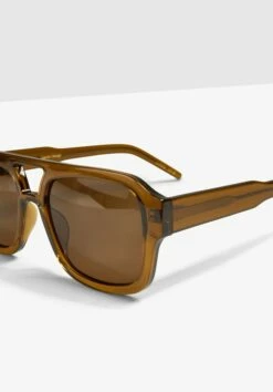 A.Kjaerbede Kaya Sunglasses -TrendyLuxe Store 010108 0503 03