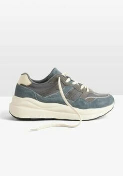 Mattie Striped Top -TrendyLuxe Store 010201 0400 01 9