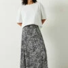 Kora Maxi Skirt 1 Kora Maxi Skirt -TrendyLuxe Store 010221 4431 01