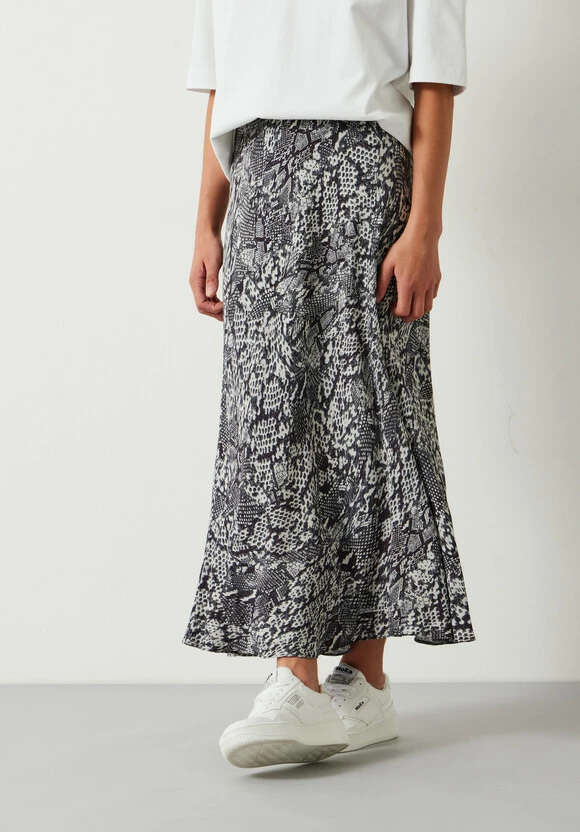 Kora Maxi Skirt 4 Kora Maxi Skirt - Image 2