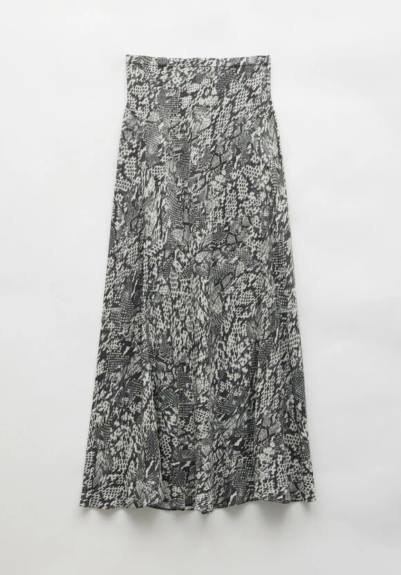 Kora Maxi Skirt 7 Kora Maxi Skirt - Image 5
