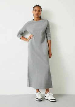 Mel Ribbed Maxi Jersey Dress