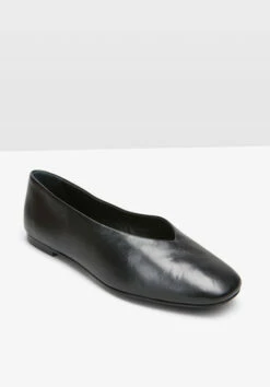 Monroe Leather Ballet Pump -TrendyLuxe Store 010389 2762 03
