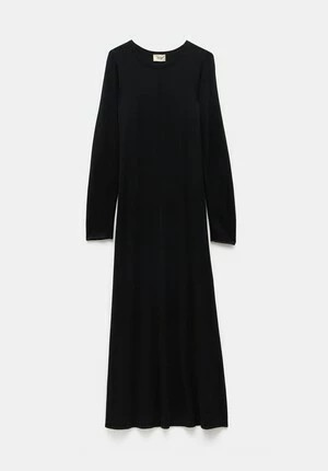 Leila Split Velvet Midi Dress 15 Leila Split Velvet Midi Dress - Image 13