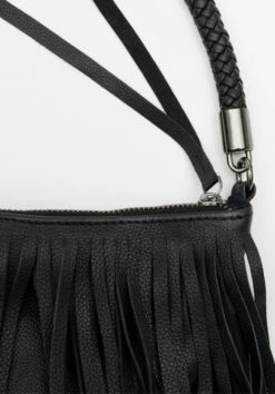 Anderson Fringe Shoulder Bag -TrendyLuxe Store 010964 2762 04